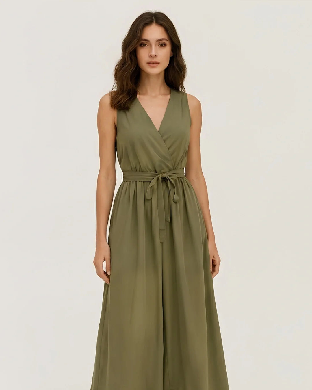 Kleider und Jumpsuits für Damen