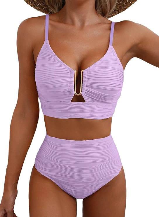 Eleganter Bikini für ein selbstbewusstes Sommer-Lebensgefühl