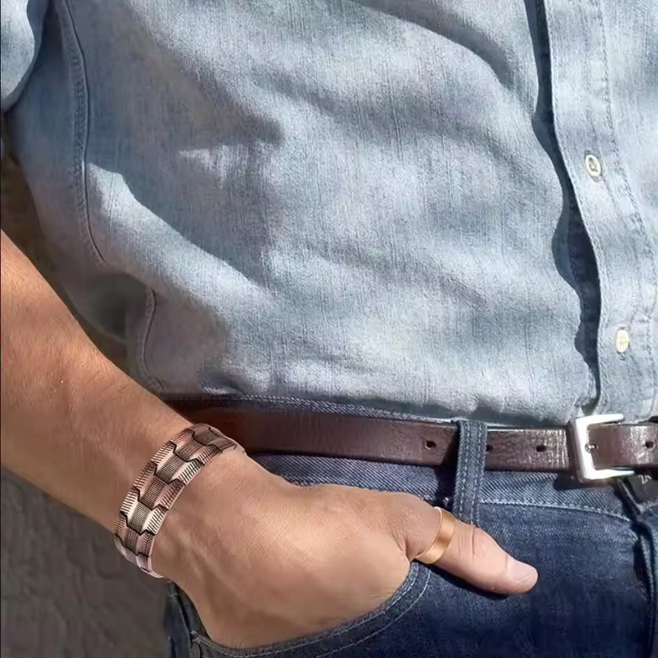 Elegantes Herrenarmband aus 99,99 % reinem Kupfer mit Magnettherapie für Energie und Wohlbefinden