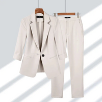 Elegantes Damen-Set aus Blazer und Hose