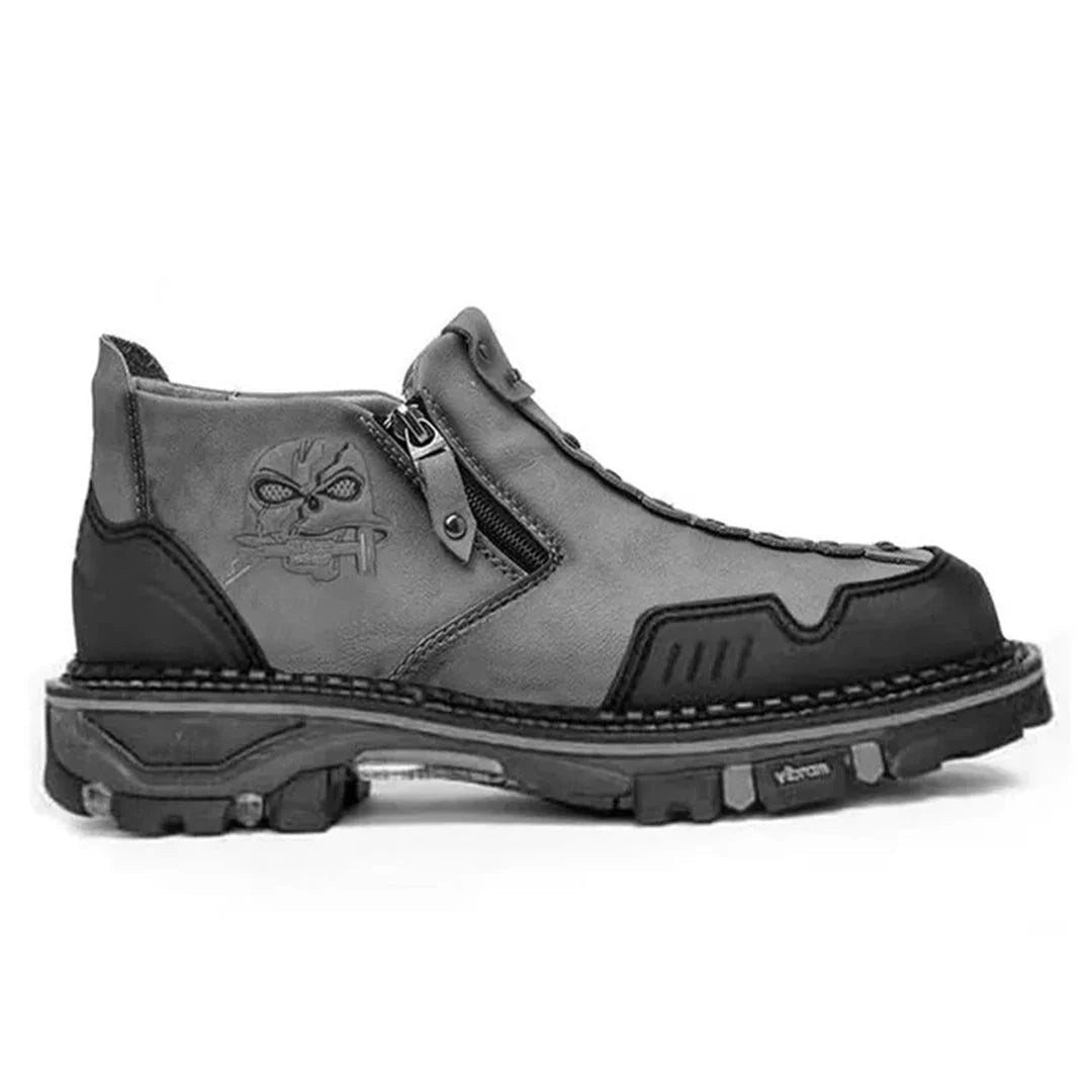 Herren-Stiefeletten mit Totenkopf-Verzierung