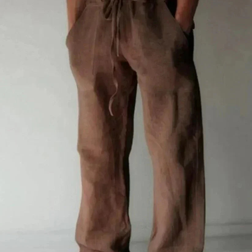 Lockere Herrenhose mit Seitentaschen