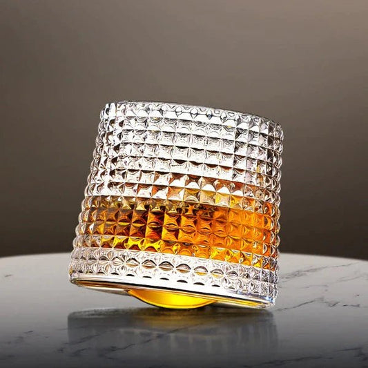 Drehbare Whiskeygläser für raffinierte Eleganz
