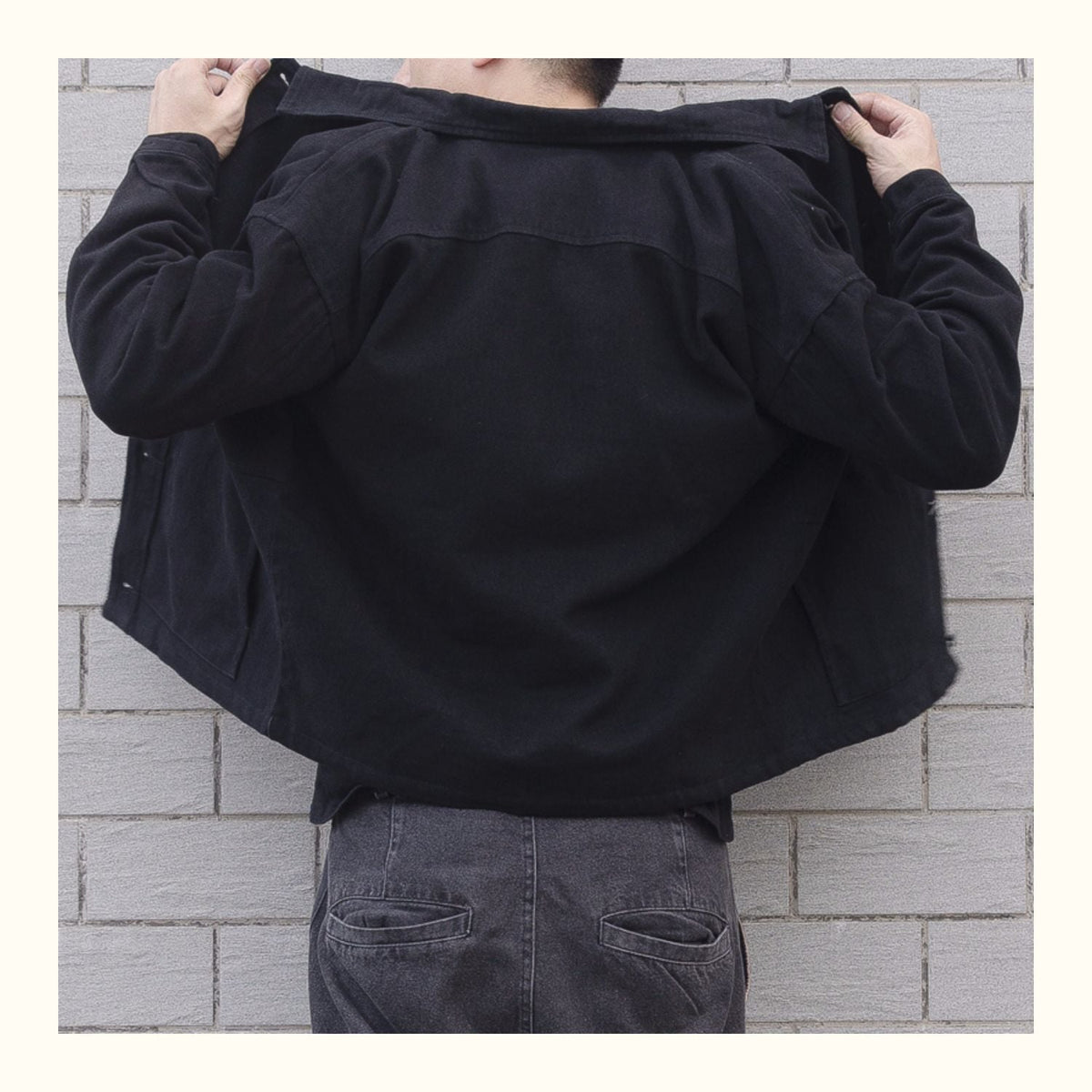 Herrenjacke mit Knöpfen