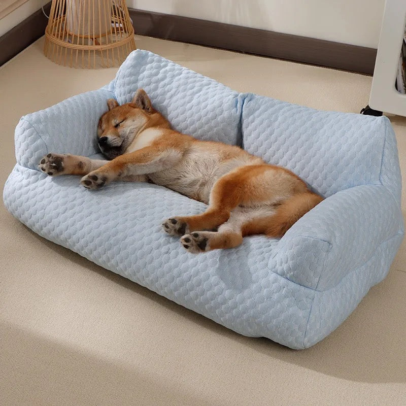 Kühlendes Hundesofa aus atmungsaktivem Material