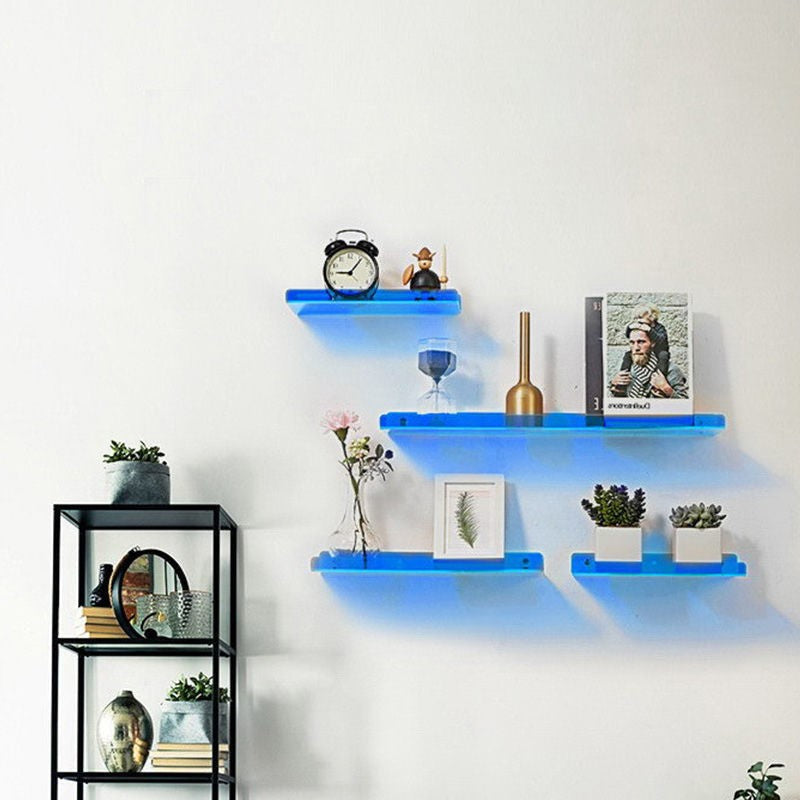 Schwebendes Wandregal im Industriestil mit stilvoller Funktionalität