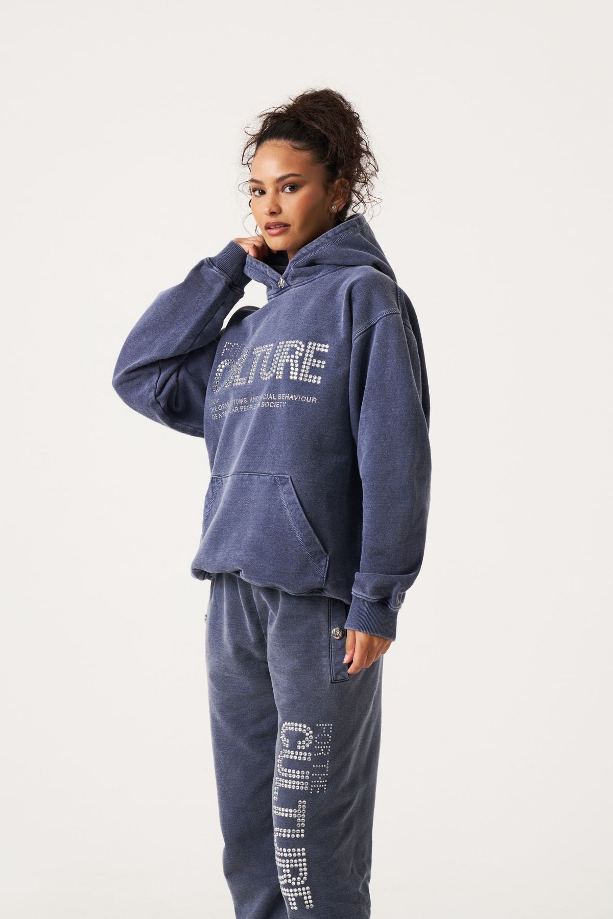 Kapuzenpullover mit Kristallen - Marineblau | Luxus-Streetwear