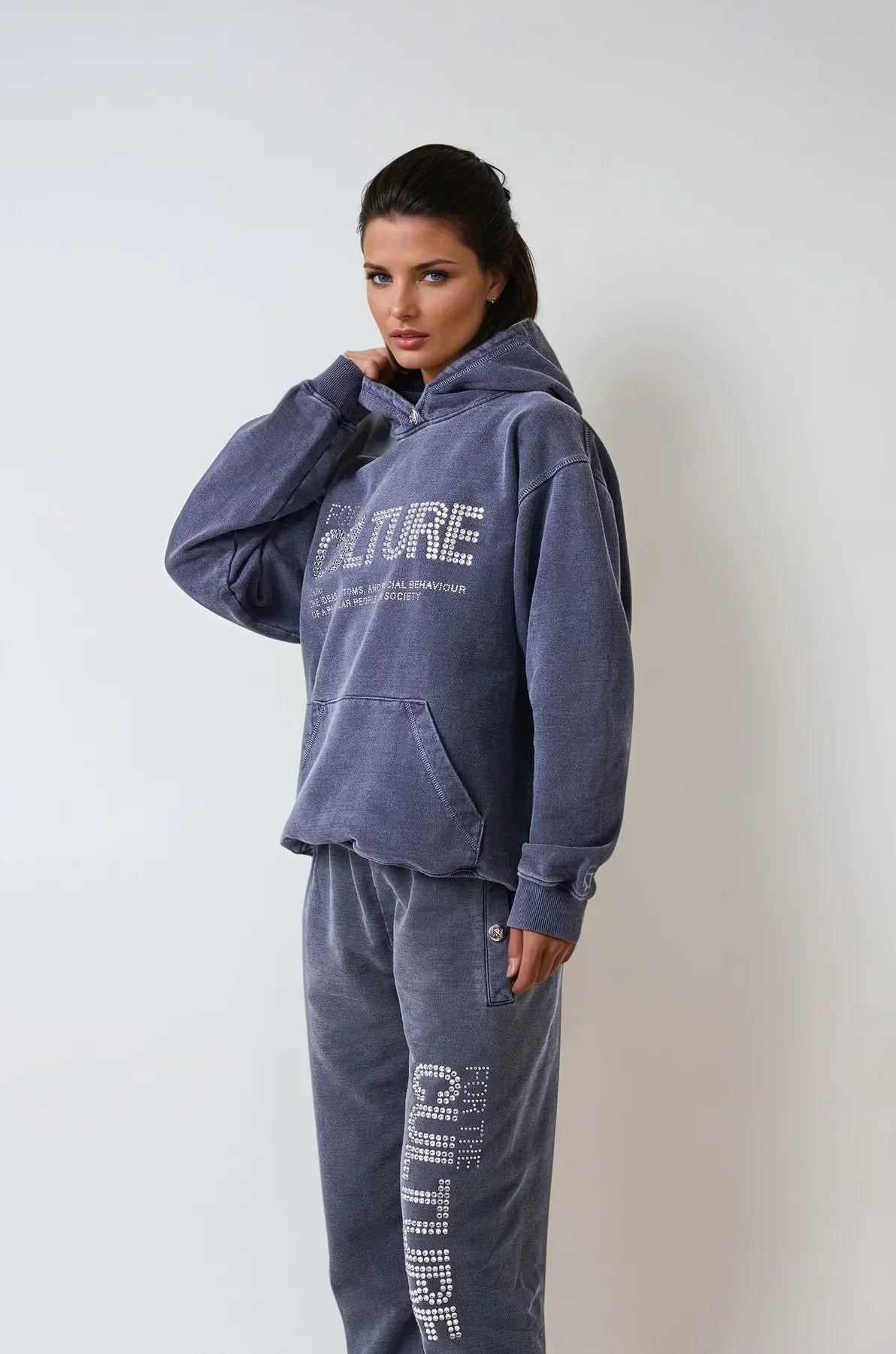 Kapuzenpullover mit Kristallen - Marineblau | Luxus-Streetwear