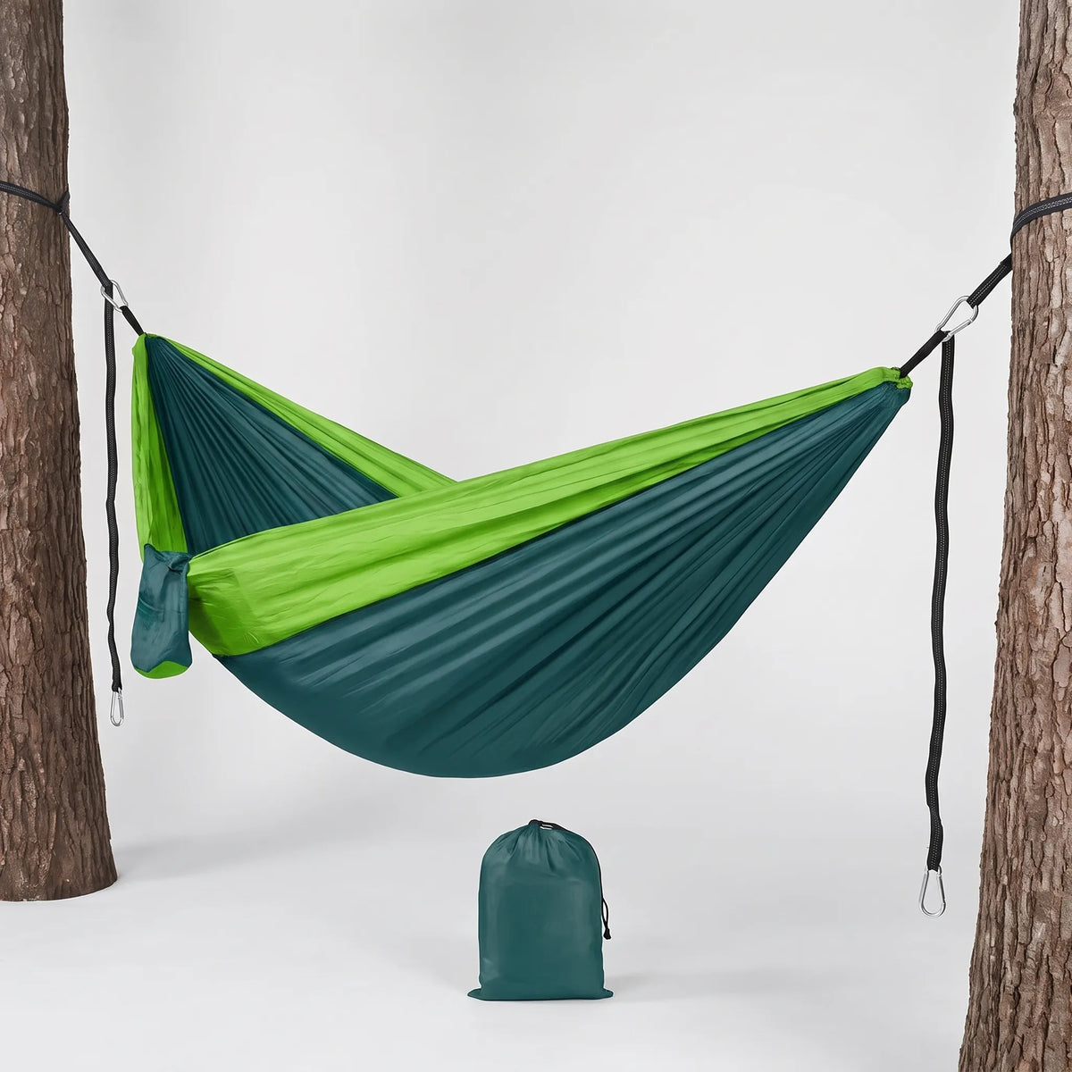 Kompakte Doppel-Hängematte fürs Camping