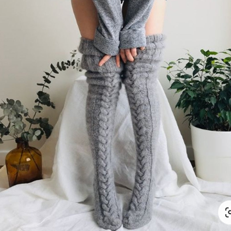 Gestrickte Overknee-Socken