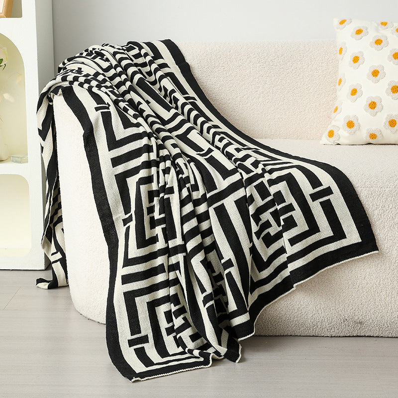 Warme Damen-Dekodecke mit modernem geometrischem Muster
