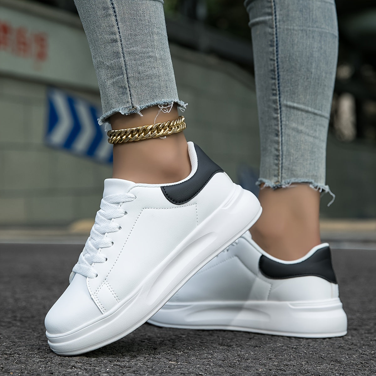 Minimalistischer und lässiger Damen-Sneaker