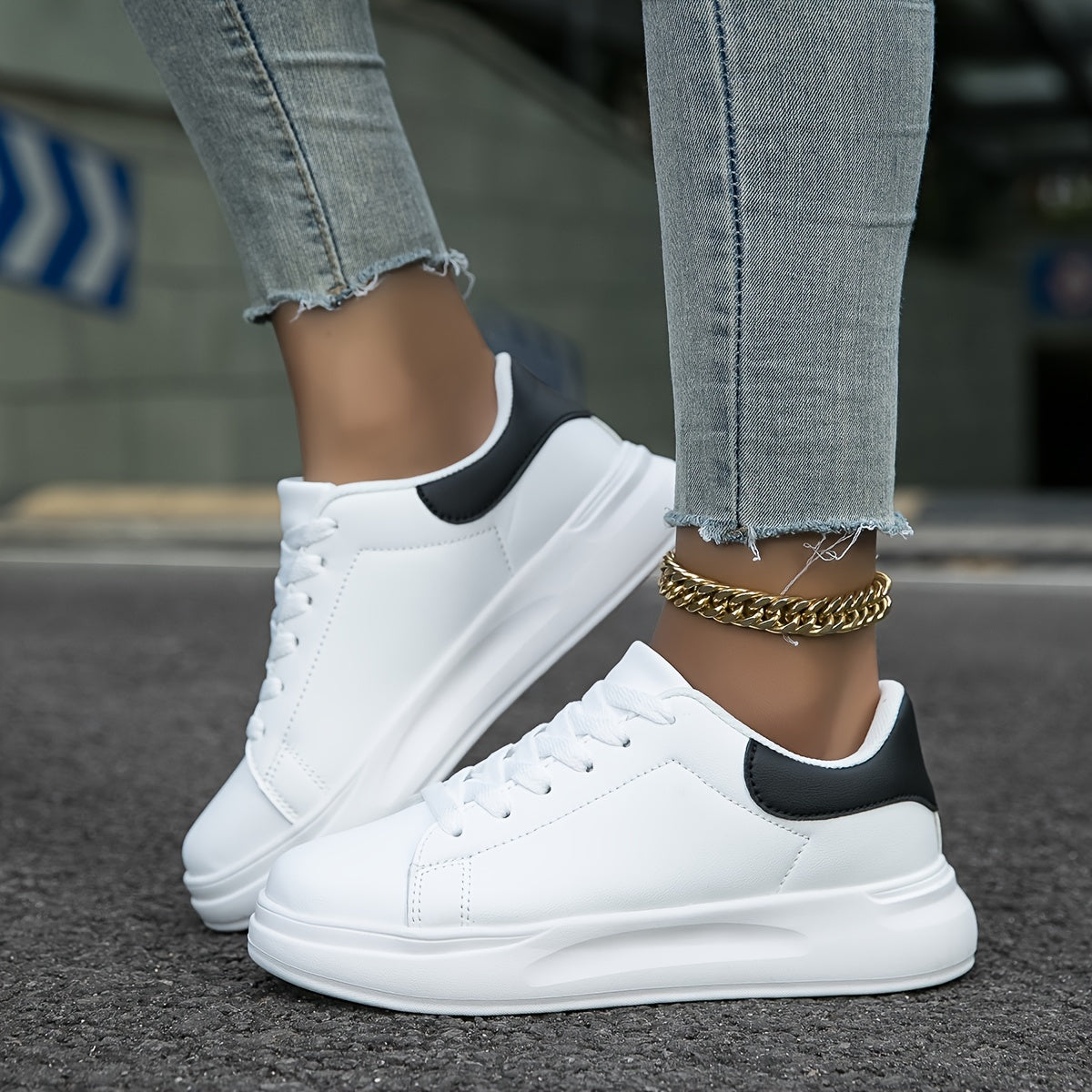 Minimalistischer und lässiger Damen-Sneaker