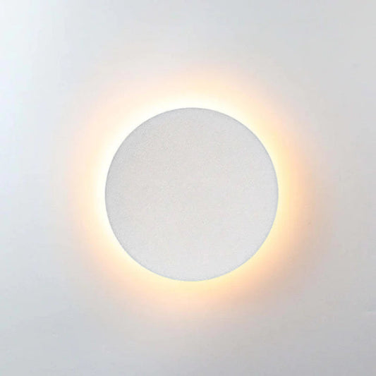 Minimalistische schwarze Metall LED-Wandleuchte für Garten und Flur