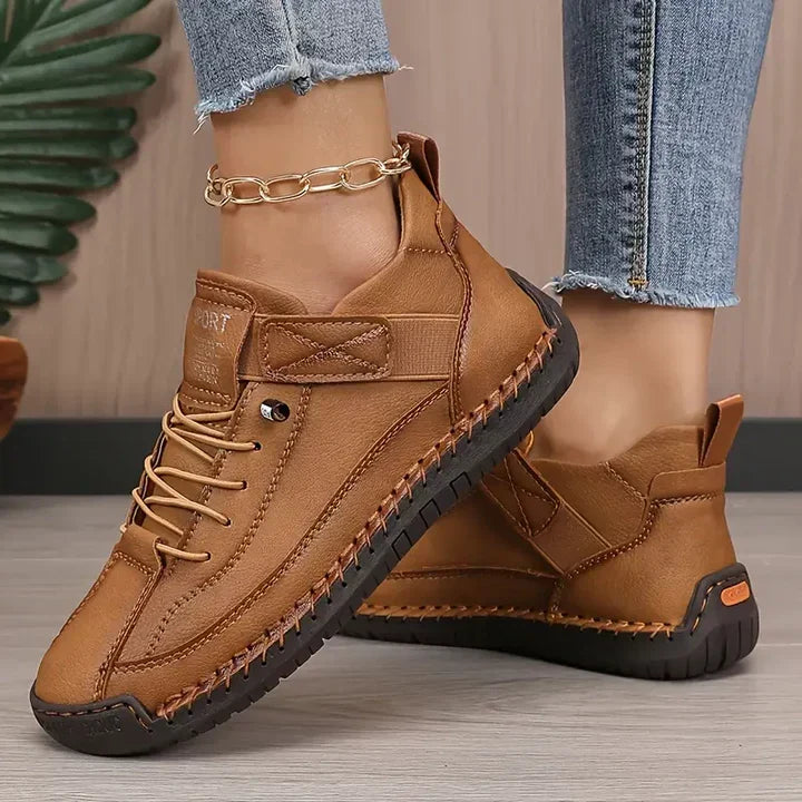 Orthopädische Damen-Sneaker mit Ziernähten