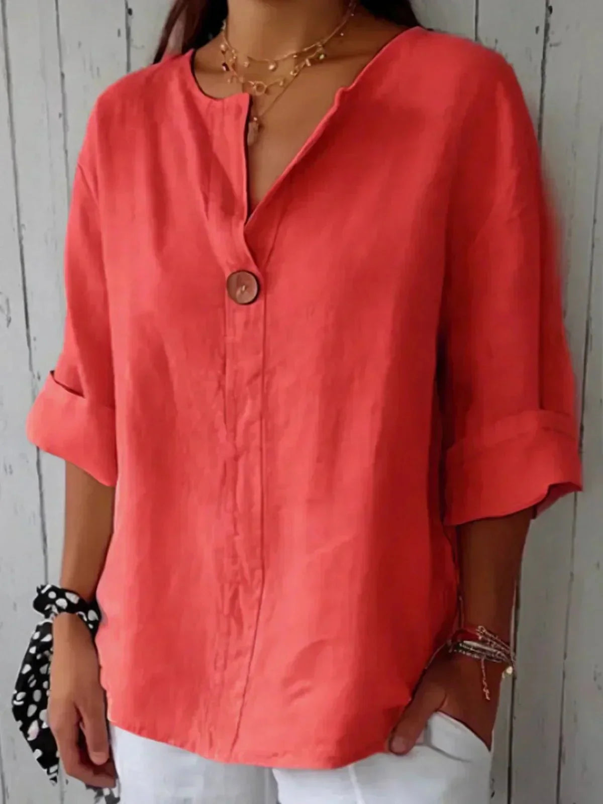 Oversized Damenbluse mit Knöpfen