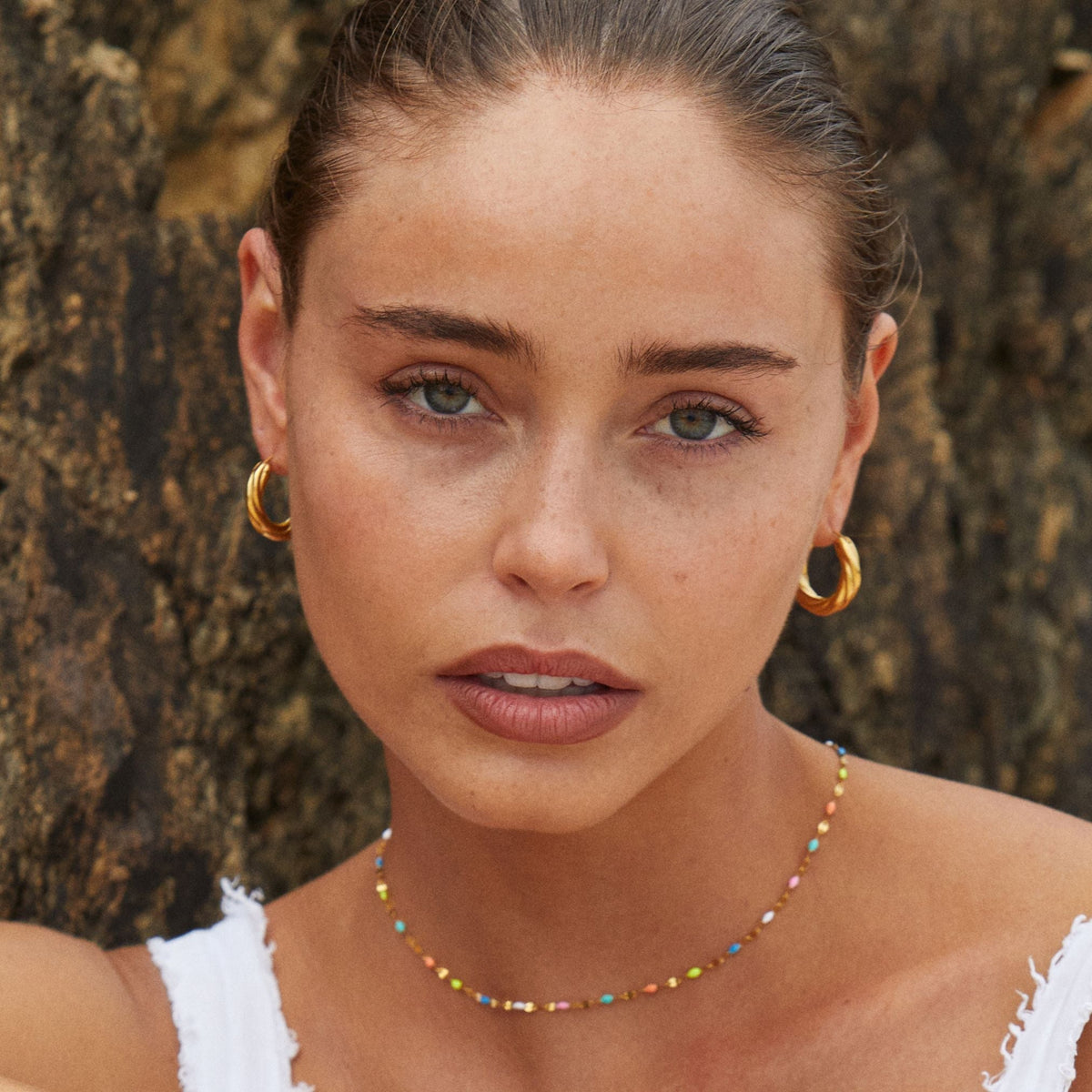 Selina regenbogenfarbene Choker-Halskette mit 18 Karat Vergoldung