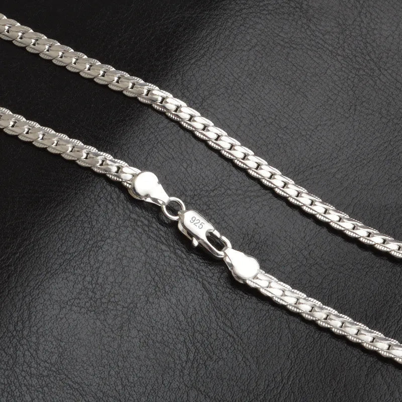 Silberne Glücks-Halskette aus 925er Silber für zeitlose Eleganz