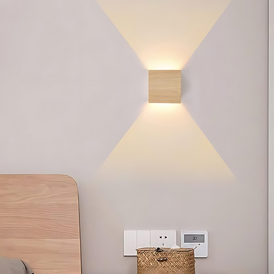 LED-Wandlampe im skandinavischen Stil aus Naturholz – minimalistische Wandleuchte für Schlafzimmer und Wohnzimmer
