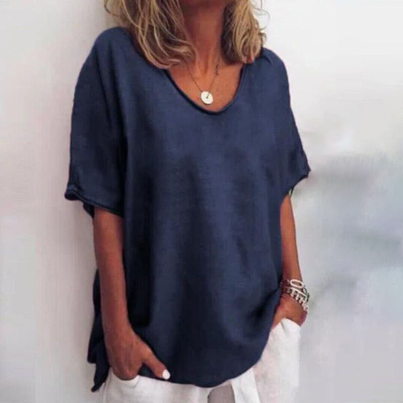 Stilvolle weite Bluse mit bauchbedeckendem Schnitt