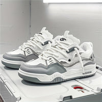 Stylischer Chunky Sneaker