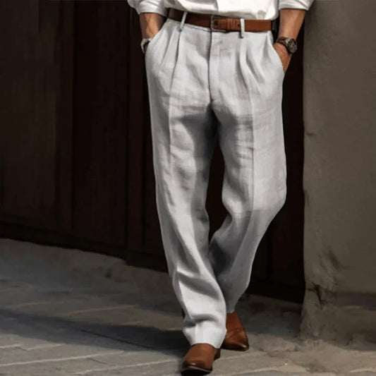 Stilvolle Herrenhose mit Taschen
