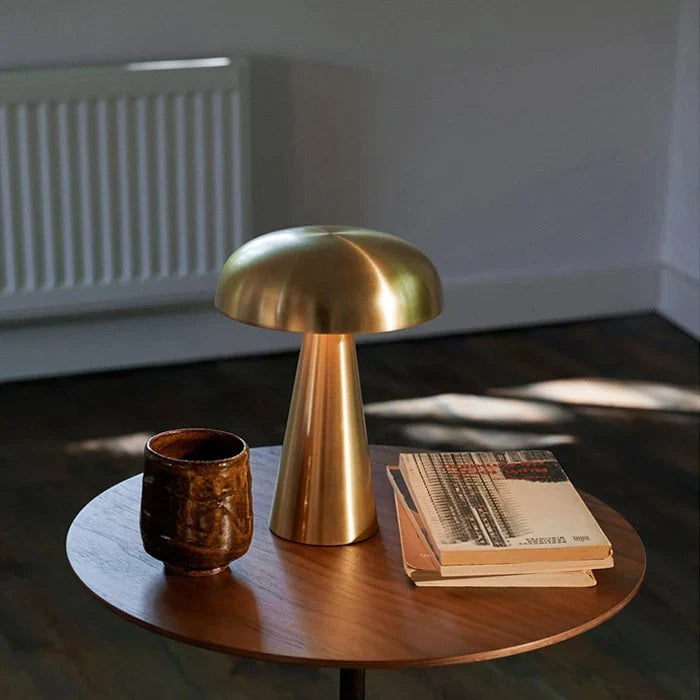 Stilvolle tragbare Tischlampe