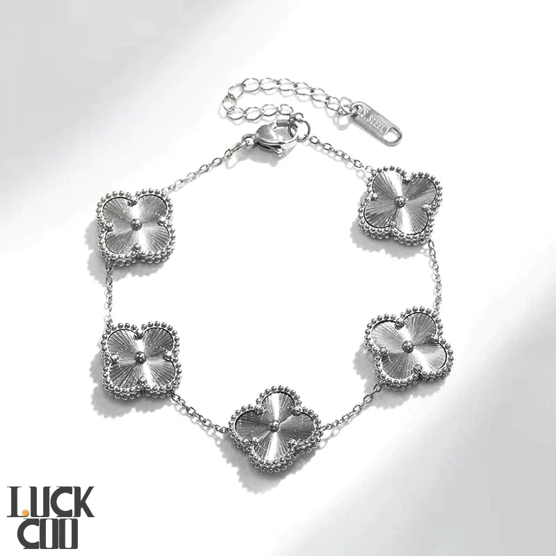Glücksbringendes vierblättriges Kleeblatt-Armband
