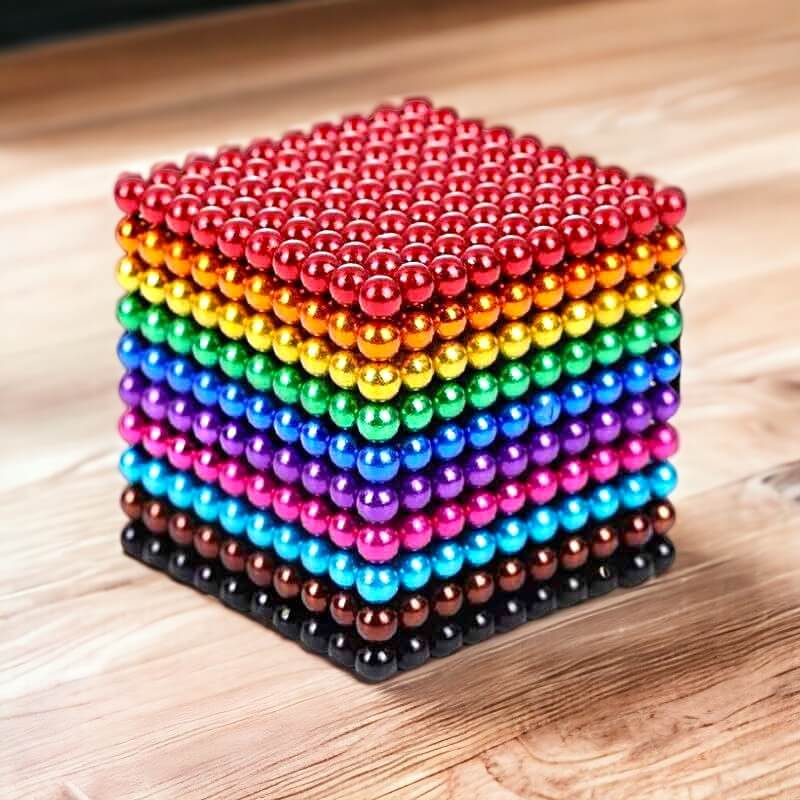 Bunte Magnetkugeln im Set